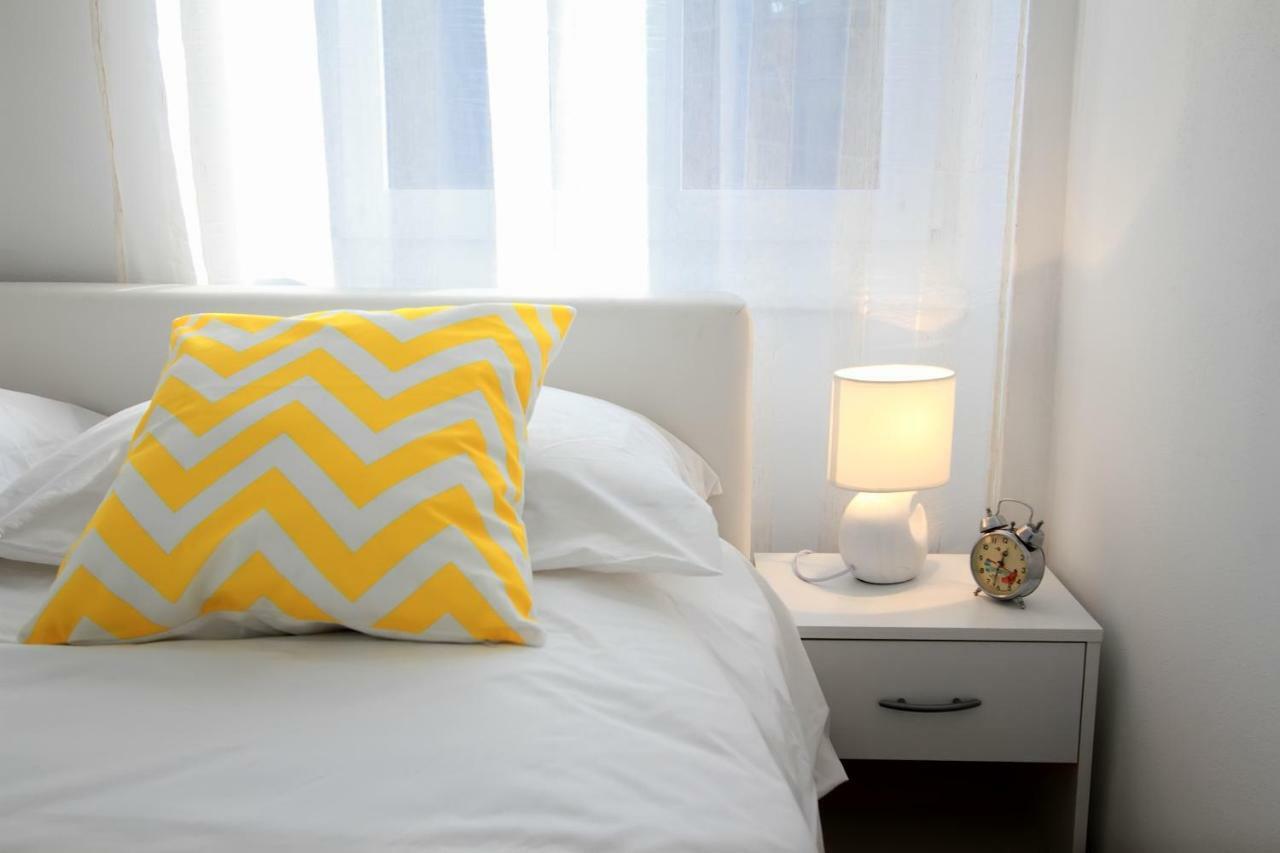 Bivium Apartment Otocac Bagian luar foto
